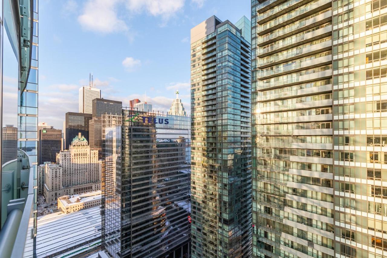Marvelous Apartments In The Heart Of Toronto Exterior foto